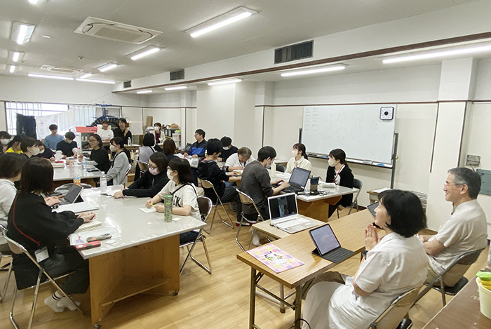ぐるぐるめろん島|スタッフ研修